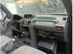 Recambio de salpicadero para mitsubishi montero   (v3_w, v2_w, v4_w, v5_w) 2.8 td (v46w, v26w) referencia OEM IAM   